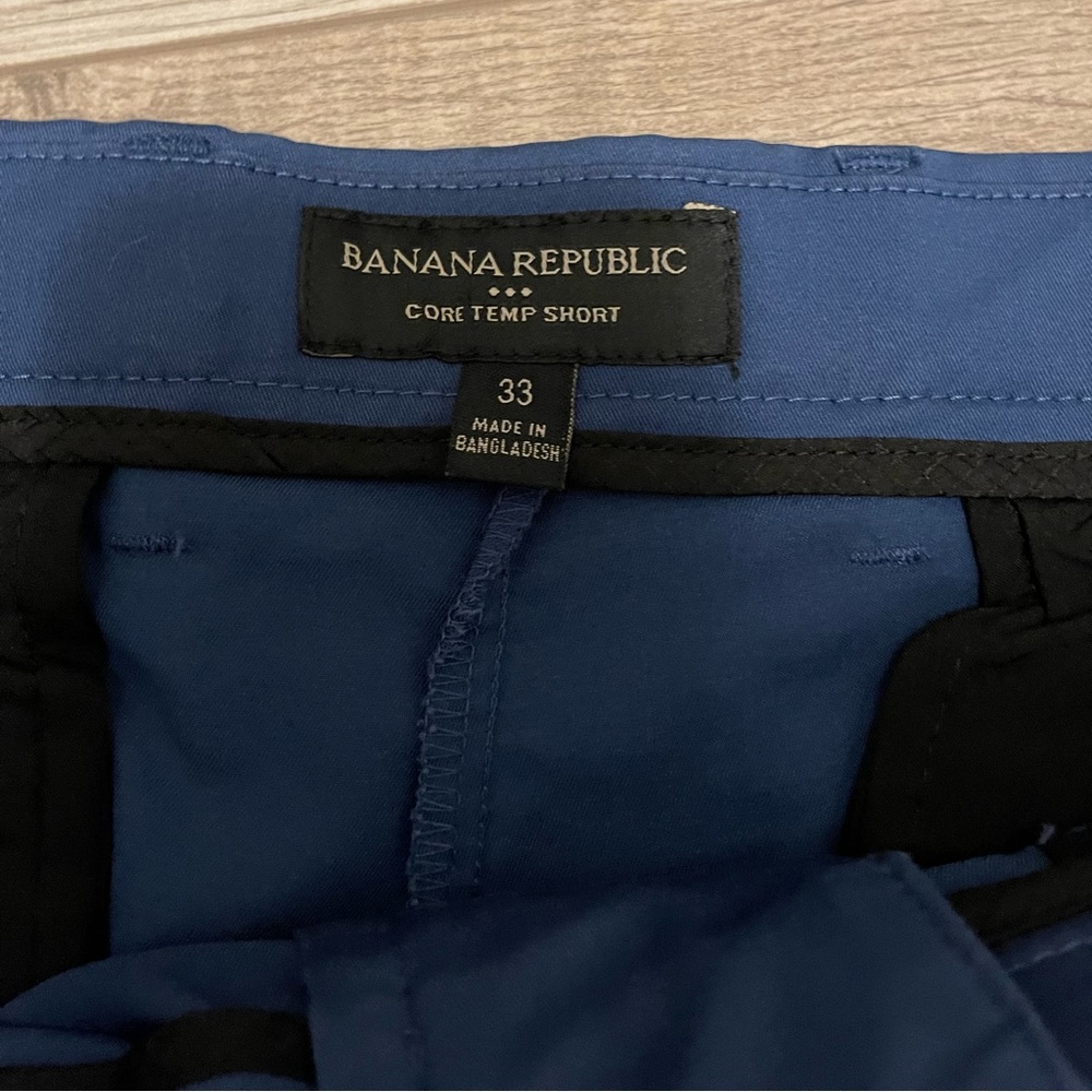 Banana Republic Core Temp Shorts - Picture 2 of 5